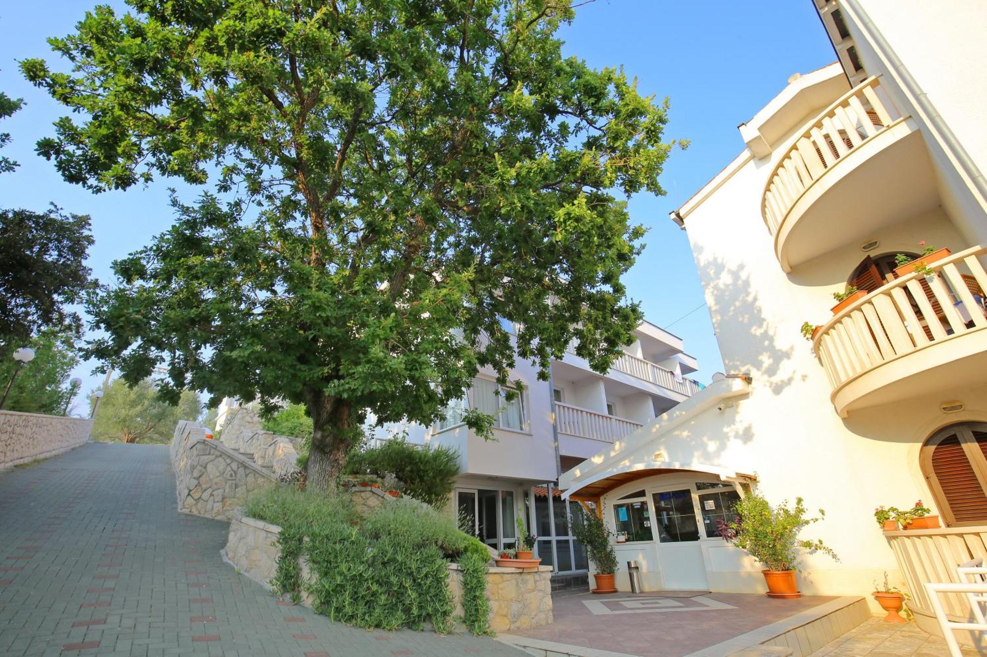 Depadansa Hotel Lucija*** Posedarje Exterior photo